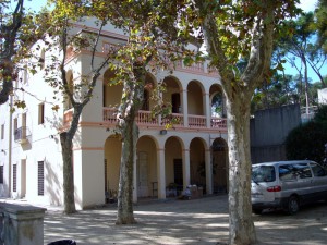 Antic edifici de l'escola Artur Martorell